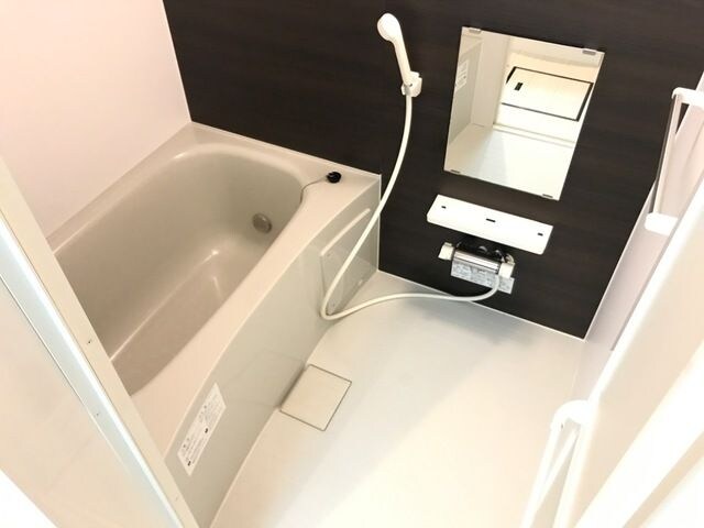 物件内観写真4　(お風呂で日々の疲れを落としましょう)