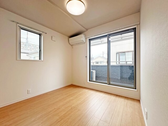 物件内観写真13　(スタンダードな洋室です)