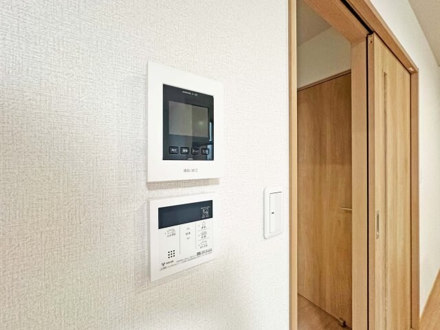 物件内観写真21　(モニター付きインターフォン)