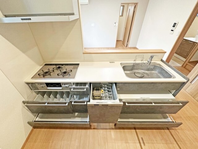 物件内観写真27　(収納もたっぷり)