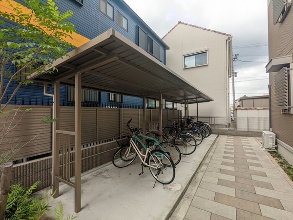 建物設備(自転車置き場です)