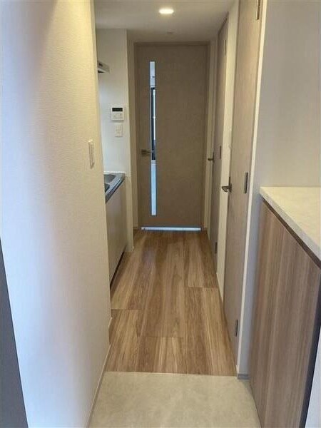 物件内観写真13　(玄関です)