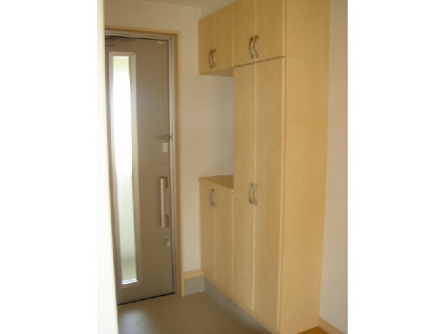 物件内観写真7　(ｼｭｰｽﾞBOX)