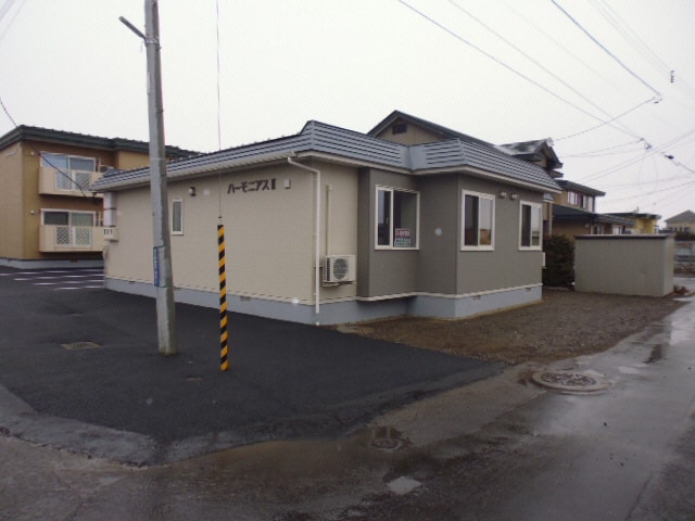 西9南31一棟二戸の物件外観写真