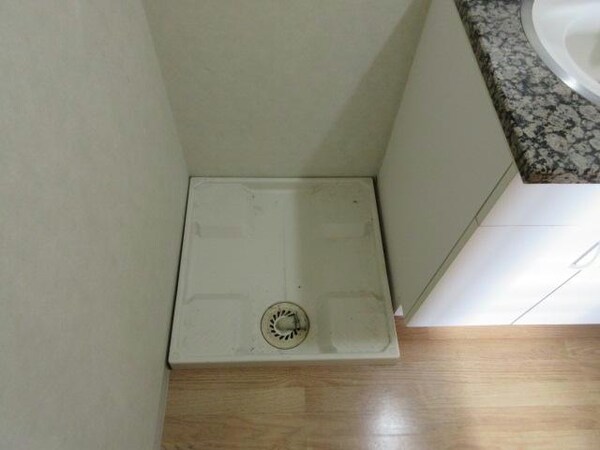 内装他