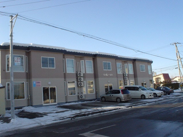 ラ・ポレール悠の物件外観写真