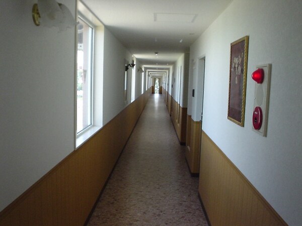 建物設備(廊下（通路）)