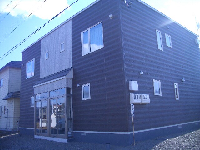 西18南3一棟二戸貸家（42-22）の物件外観写真