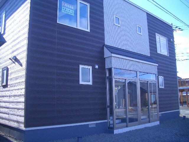 西18南3一棟二戸貸家（42-22）の物件外観写真