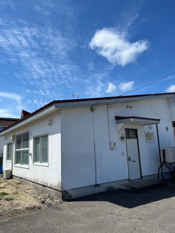 芽室町東5条8丁目貸家 東側北棟