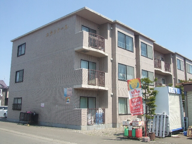 エランドールの物件外観写真