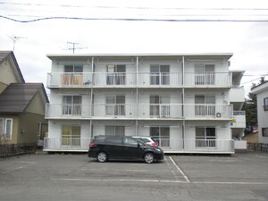 クローバーズマンションロードⅠ外観写真