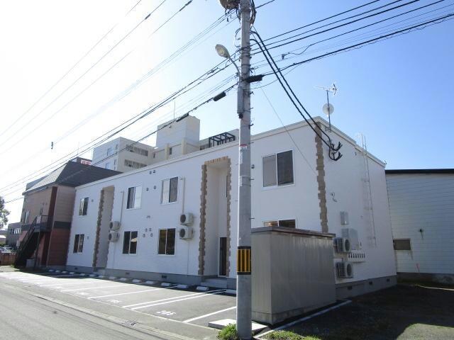 リーベノルトの物件外観写真