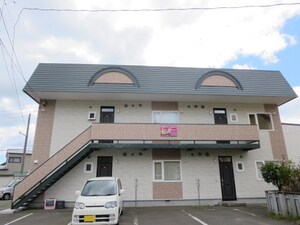 ハイツKAREN外観写真