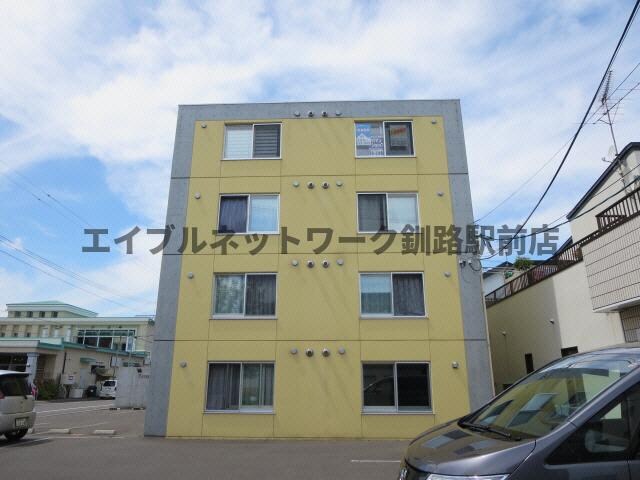 ペラッツィ暁の物件外観写真