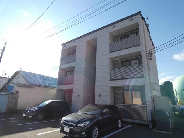 リアンの物件外観写真