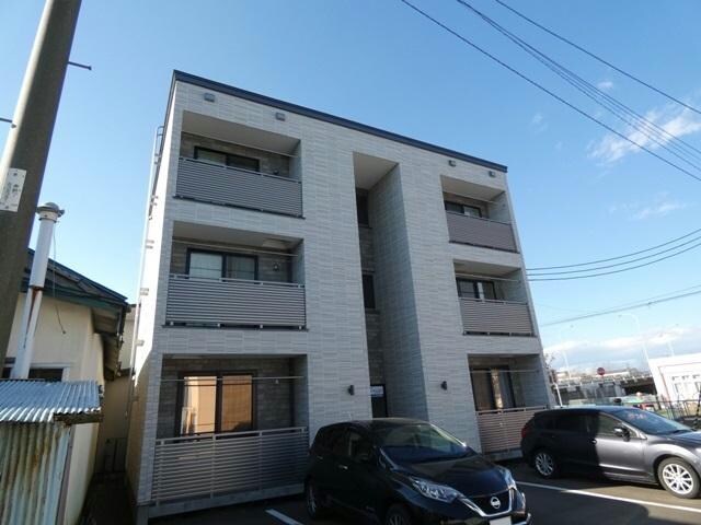 リアンの物件外観写真