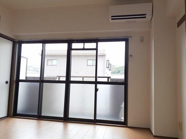 リビングダイニング