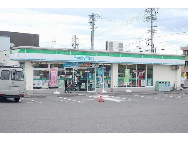 ファミリーマート