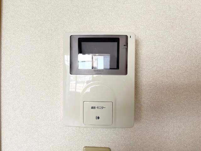 物件内観写真12　(カメラ付インターホン)