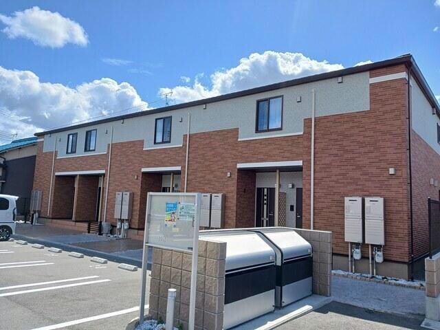 シエロガーデン下余部の物件外観写真