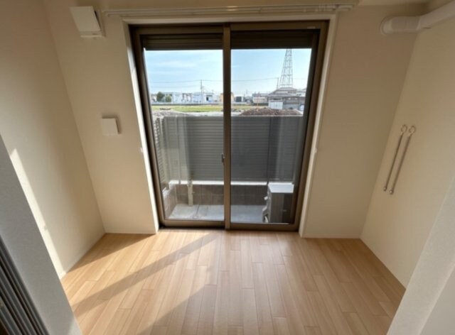 物件内観写真16　(インナーバルコニー)