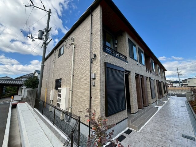 物件外観写真2　