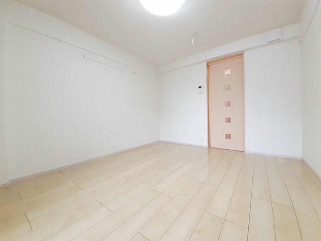 物件内観写真5　(洋室です)