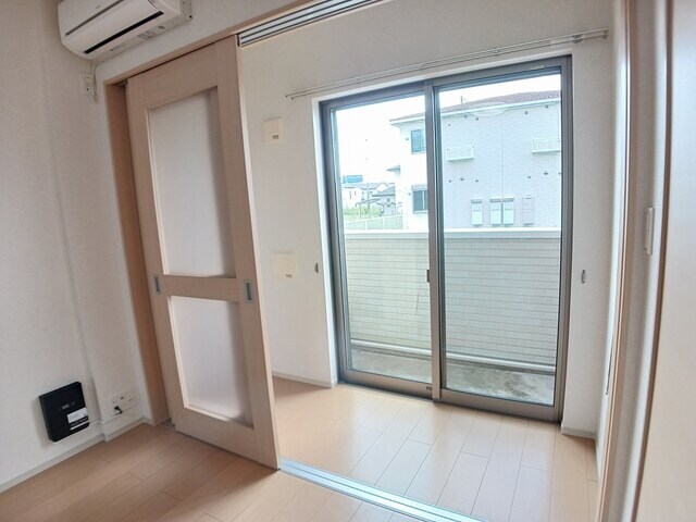 物件内観写真8　(サンルーム)