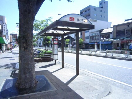 名古屋駅から市バス（浄心町バス停）でもお越しいただけます。