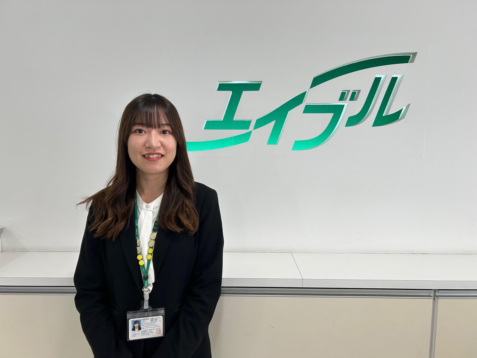 店舗スタッフ紹介写真