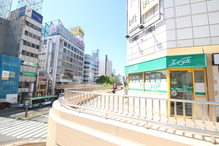 『仙台ロフト２階』で仙台駅徒歩1分です。お買い物の際やお仕事帰りにも、お気軽にお越し下さい。