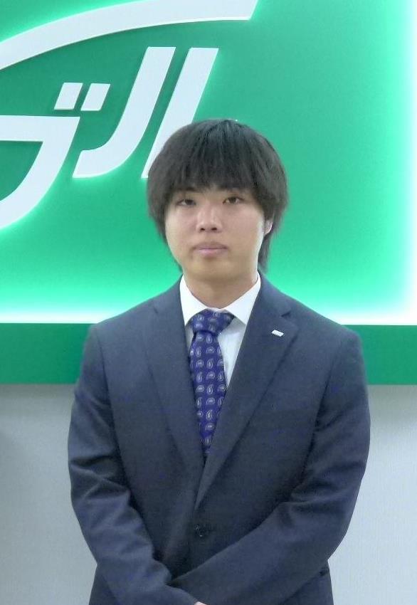 店舗スタッフ集合写真