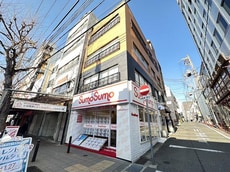 株式会社プラン・ドゥ・シーSumoSumo元町店_1