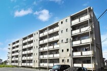 ビレッジハウス総和1号棟 (308号室)の外観写真