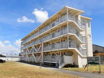 ビレッジハウス西尾4号棟 (301号室)の外観写真