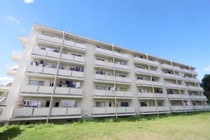 ビレッジハウス沢野本1号棟 (505号室)の外観写真