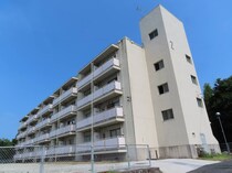 ビレッジハウス上乃木1号棟 (408号室)の外観写真