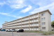 物件外観写真1　(建物外観)