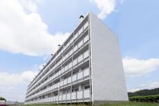 物件外観写真1　(建物外観)