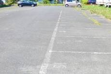 物件外観写真2　(駐車場)