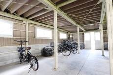 物件外観写真3　(その他共有部分)