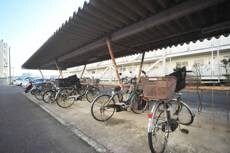 物件外観写真3　(その他共有部分)