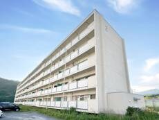 物件外観写真1　(建物外観)