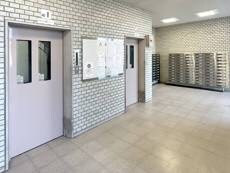 物件外観写真2　(その他共有部分)