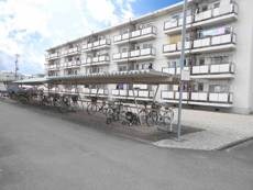 物件外観写真3　(その他共有部分)