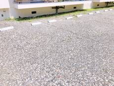 物件外観写真2　(駐車場)