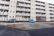 物件外観写真2　(駐車場)