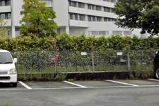 物件外観写真2　(駐車場)