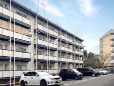 物件外観写真2　(駐車場)